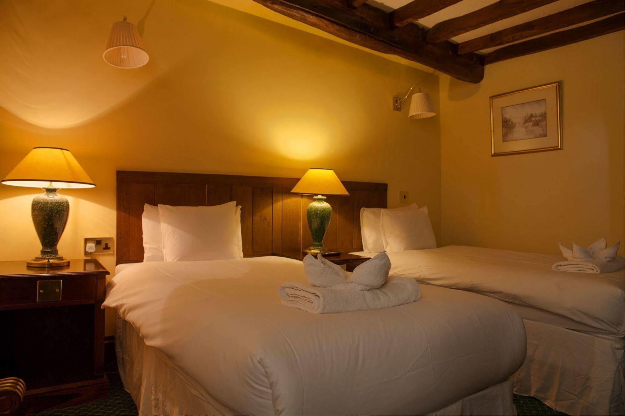 The King'S Head Hotel Llandovery Eksteriør billede