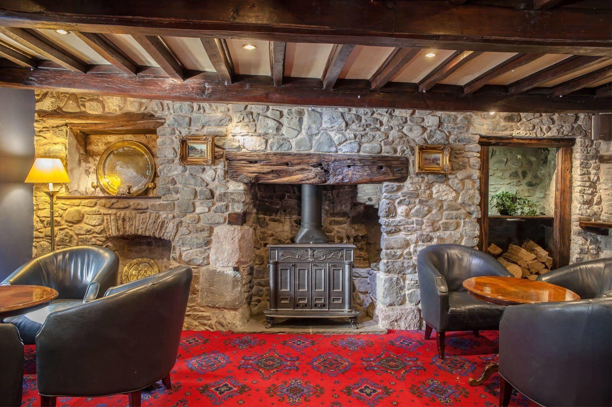 The King'S Head Hotel Llandovery Eksteriør billede
