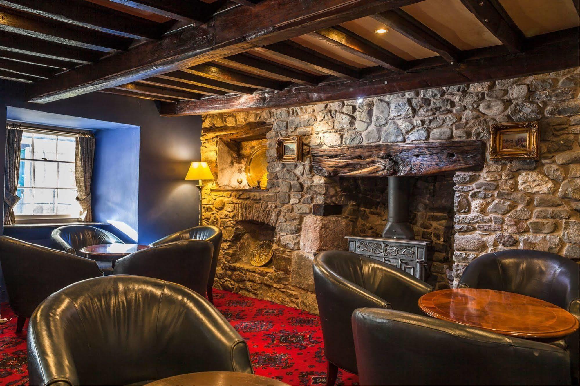 The King'S Head Hotel Llandovery Eksteriør billede